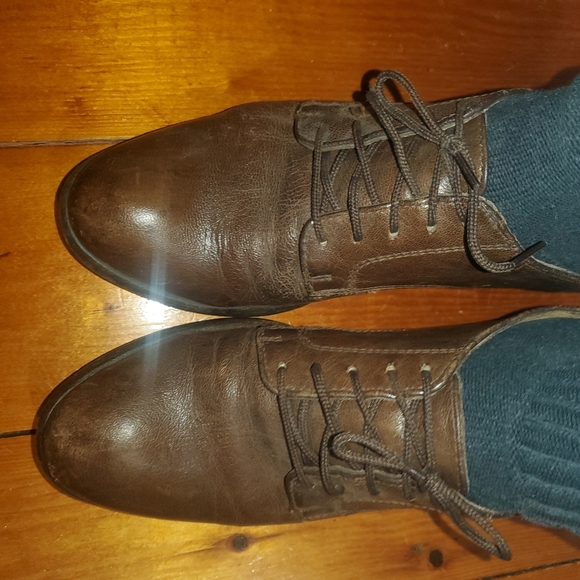 Frye Carson Oxfords size 9 - Picture 2 of 9